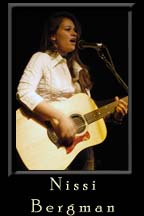 Click here to view images of Nissi Bergman at Vinyl, 23 July 2004